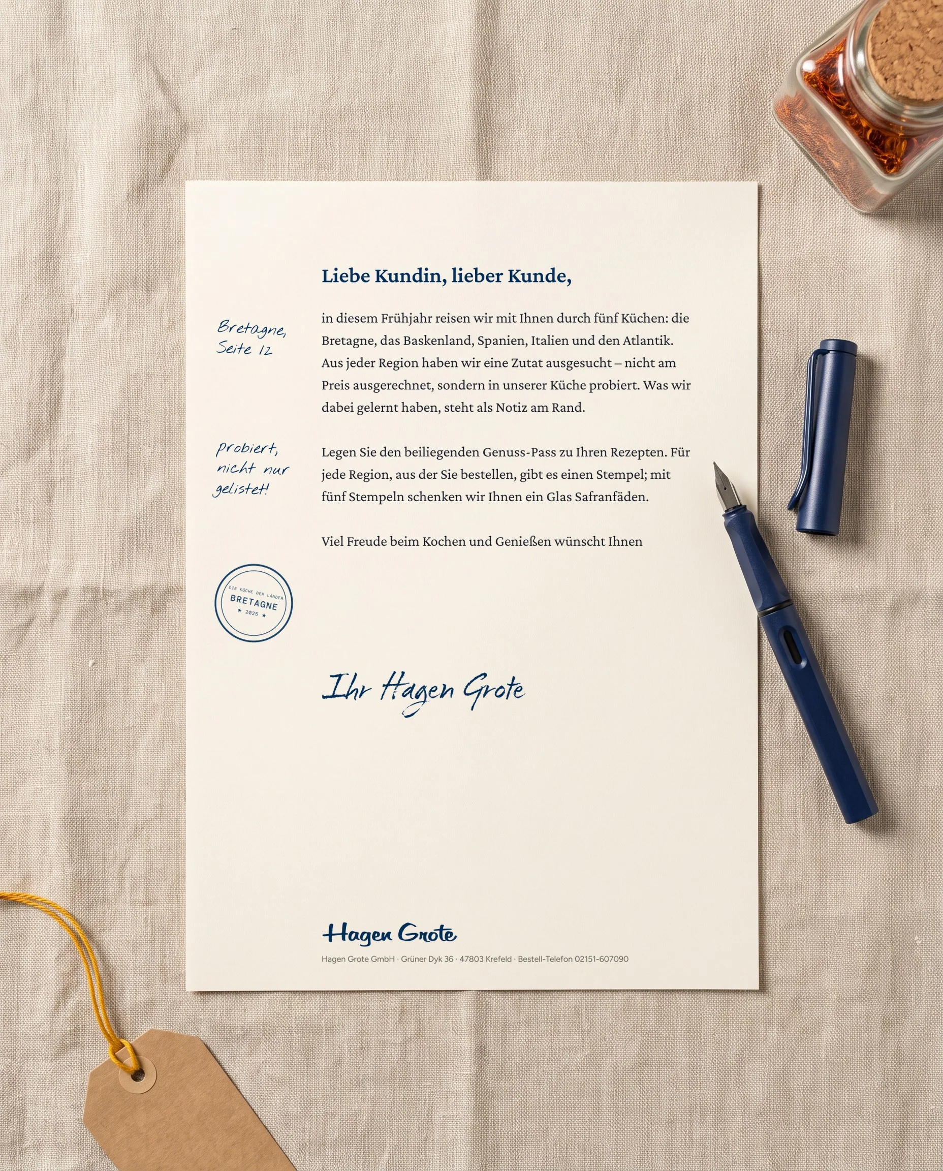 Hagen Grote catalogue letter on linen with handwritten margin notes, a region stamp, the signature „Ihr Hagen Grote“ and a navy fountain pen